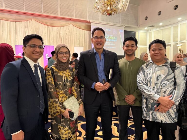 Program Town Hall Industri Kreatif